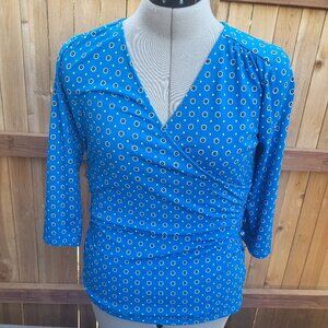 Charter Club women's bright blue geo dot surplice knit 3/4 sleeve top size small